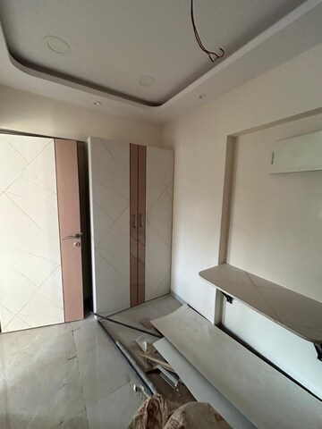 Bedroom in 4 BHK Apartment at Alag Aranya, Naidu Colony – for Rent