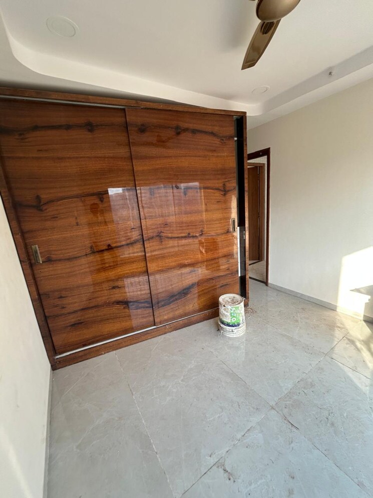 Bedroom, alag-aranya 4 Bedroom 1350 Sq.Ft. Apartment In Naidu Colony Mumbai 8285110