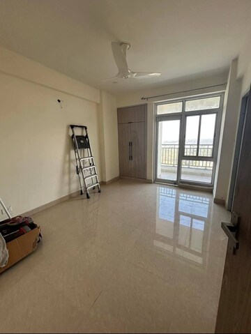 3 BHK Apartment For Rent in Sector 19b Dwarka