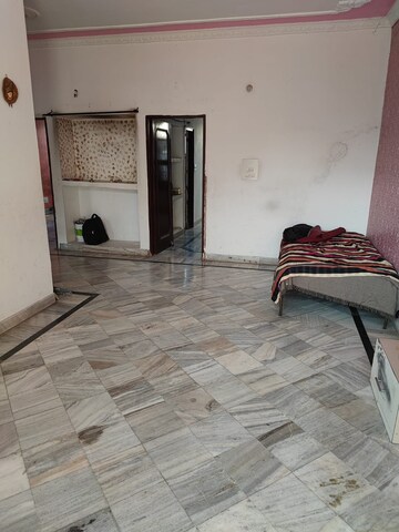 Room in 3 BHK Independent House at Dhakoli Village – for Sale
