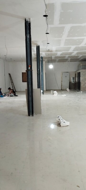 Parking in  Warehouse at Siddharth Nagar CHS Goregaon, Goregaon West – for Rent