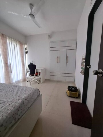 Bedroom in 2 BHK Apartment at Runwal Eirene, Balkum Pada – for Rent