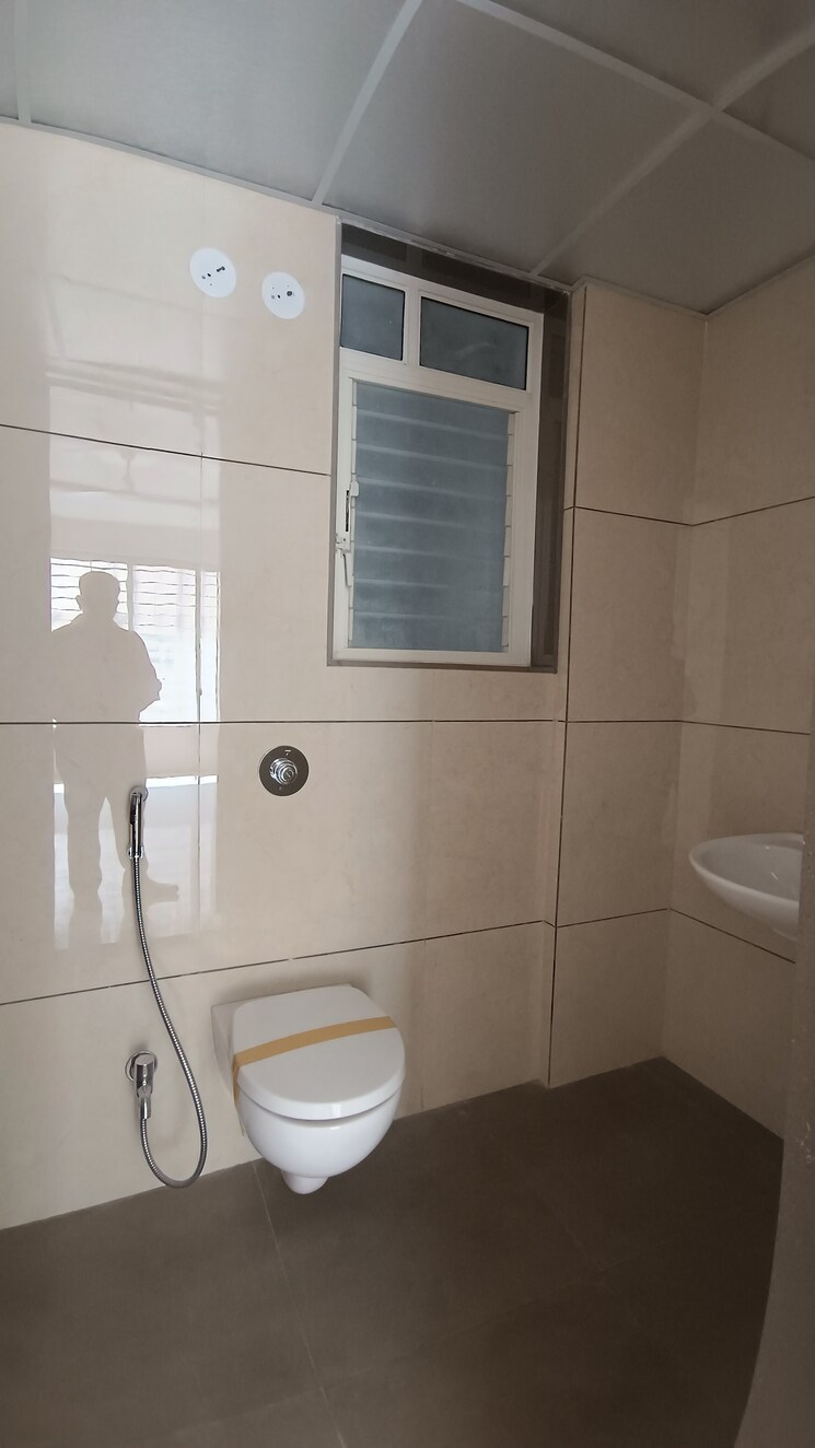 Attached Bathroom, suryaprabha-garden 3 Bedroom 1300 Sq.Ft. Builder Floor In Bibwewadi Pune 8285163