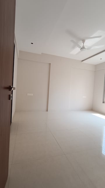 Master Bedroom in 3 BHK Builder Floor at Suryaprabha Garden, Bibwewadi – for Sale