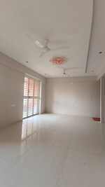 3 BHK + Pooja Room,Servant Room 1300 Sq.Ft. Builder Floor in Suryaprabha Garden