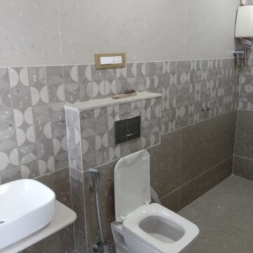 Bathroom in 2 BHK Apartment at Hiranandani Fortune City, Rasayani – for Sale
