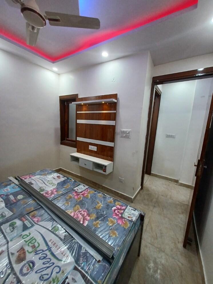 Bedroom, dwarka mor 3 Bedroom 900 Sq.Ft. Builder Floor In Dwarka Mor Delhi 8285249