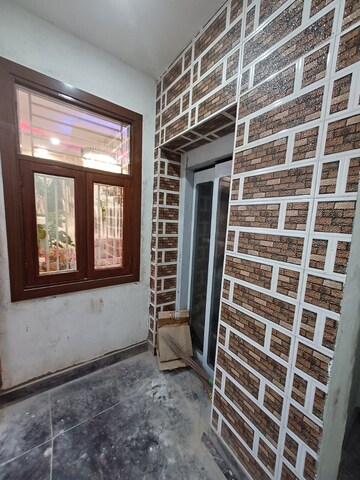 3 BHK Builder Floor – Exterior View View at Dwarka Mor - for Rent