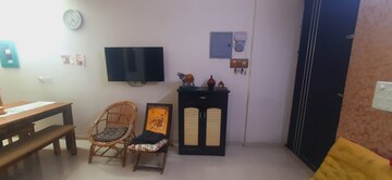 Living Room in 2.5 BHK Apartment at Skytech Matrott, Sector 76 – for Sale
