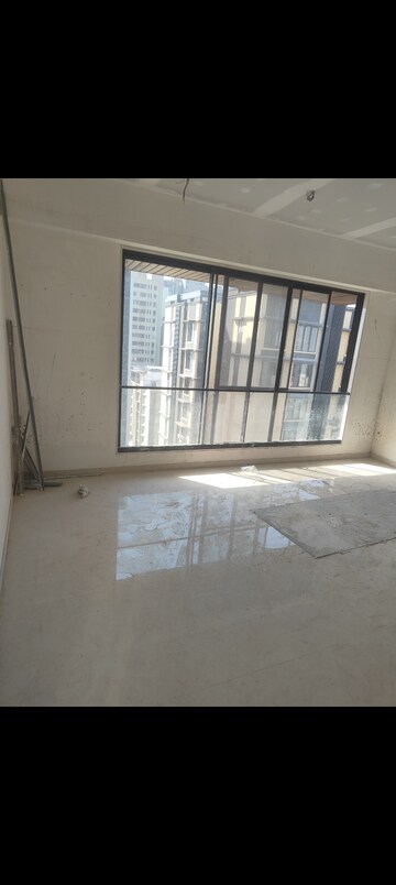 Room in 3 BHK Apartment at Shivdham CHS Santacruz, Santacruz West – for Sale