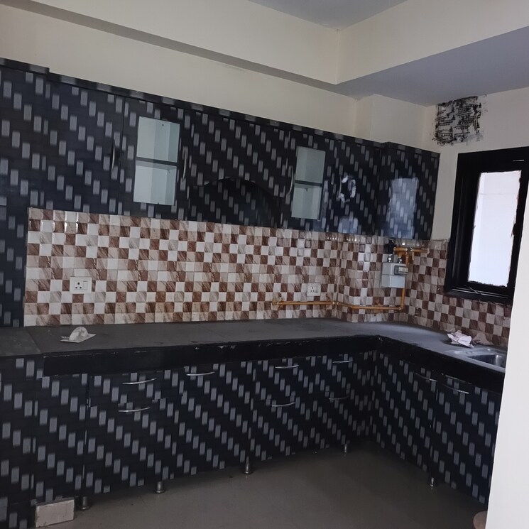 Kitchen, rps-savana 3.5 Bedroom 1862 Sq.Ft. Apartment In Sector 88 Faridabad 8285392