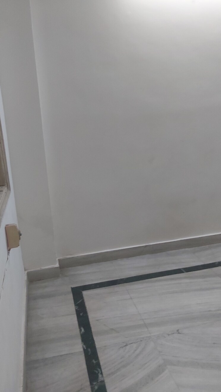 undefined, mayur vihar 2.5 Bedroom 550 Sq.Ft. Builder Floor In Mayur Vihar Delhi 8285403