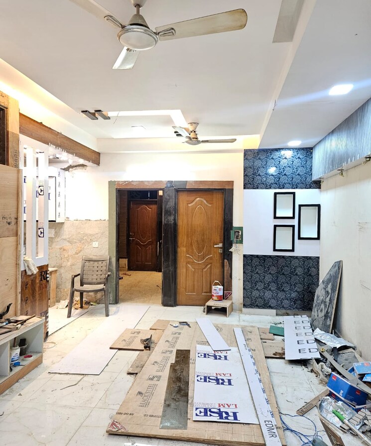 Master Bedroom, shivkripa-orchid-gyan-khand 3 Bedroom 1400 Sq.Ft. Builder Floor In Gyan Khand I Ghaziabad 8285415