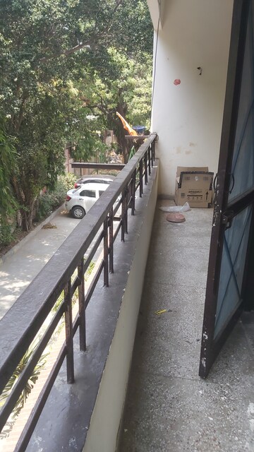 Balcony in 2.5 BHK Apartment at Mayur Vihar 1 – for Rent
