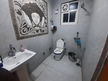 Master Bedroom in 2 BHK Builder Floor at Sai Enclave Niti Khand, Niti Khand – for Rent