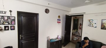 Furnished Amenities in 3 BHK Apartment at Amrapali Golf Homes, Sector 4, Greater Noida – for Rent
