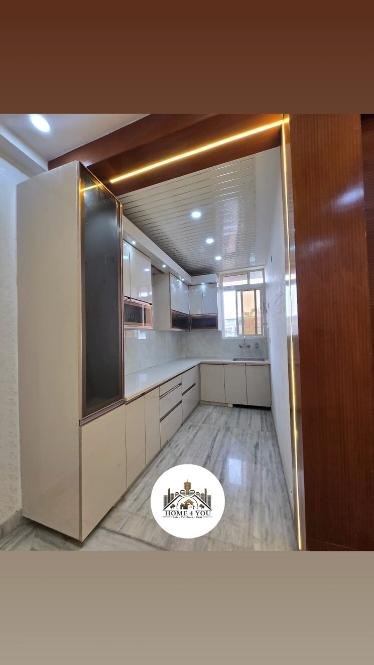 Kitchen, bharti-apartments 6 Bedroom 112 Sq.Mt. Independent House In Shakti Khand iv Ghaziabad 8285427