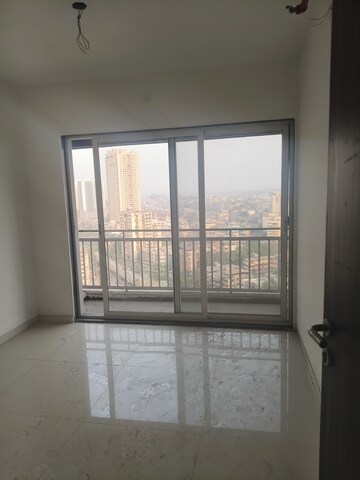 Room in 2 BHK Apartment at Vasant Valley Kalyan West, Kalyan West – for Rent