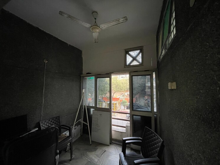 Living Room, shipra-suncity 2 Bedroom 960 Sq.Ft. Apartment In Vaibhav Khand Ghaziabad 8285474