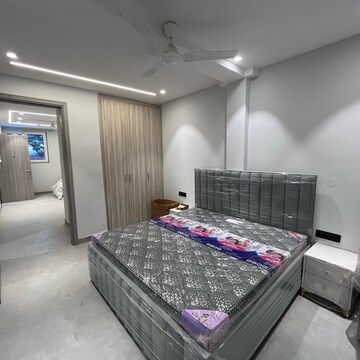 Bedroom in 1 BHK Builder Floor at Ansal Sushant Lok I, Sector 43 – for Rent