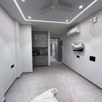 Room in 1 BHK Builder Floor at Ansal Sushant Lok I, Sector 43 – for Rent