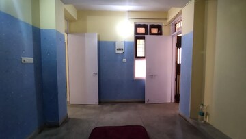 Room in 1 BHK Apartment at Molarband – for Rent