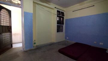 1 BHK Apartment For Rent in Molarband