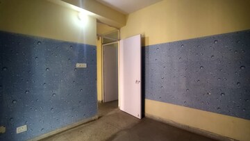 Room in 1 BHK Apartment at Molarband – for Rent