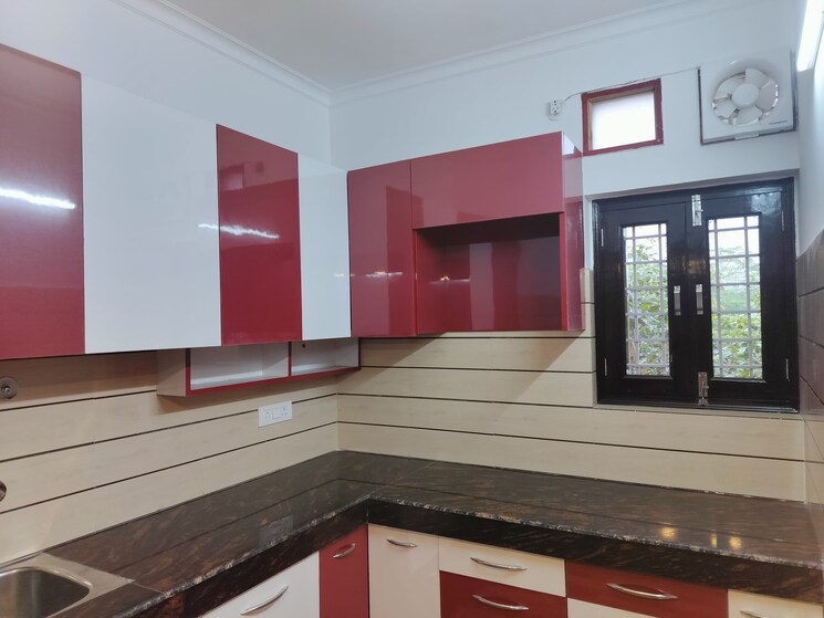 Kitchen, sarita vihar 1 RK 450 Sq.Ft. Apartment In Sarita Vihar Delhi 8285571
