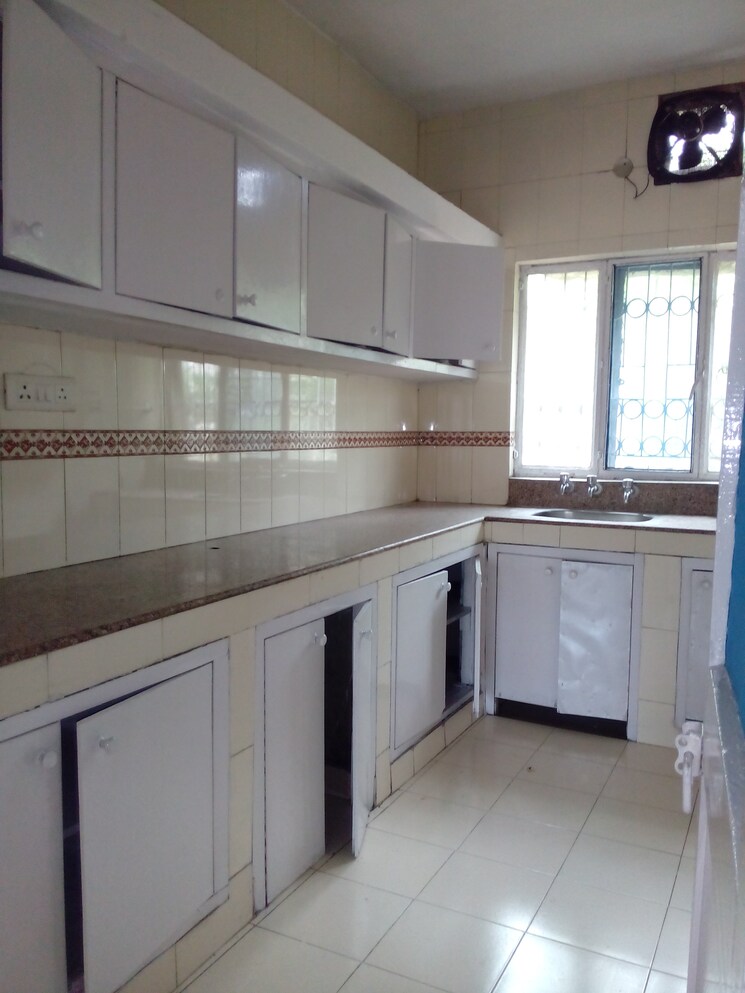 Kitchen, sarita vihar 2 Bedroom 950 Sq.Ft. Apartment In Sarita Vihar Delhi 8285573