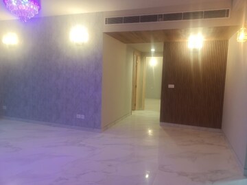 Room in 3 BHK Apartment at M3M Heights, Sector 65 – for Rent