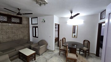 Master Bedroom in 2 BHK Builder Floor at South Extension ii – for Rent