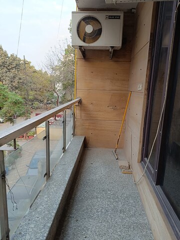 Balcony in 3 BHK Builder Floor at Krishna Nagar – for Rent