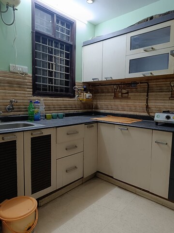 Kitchen in 3 BHK Builder Floor at Krishna Nagar – for Rent