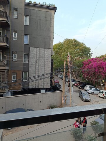 3 BHK Builder Floor – Exterior View View at Krishna Nagar - for Rent