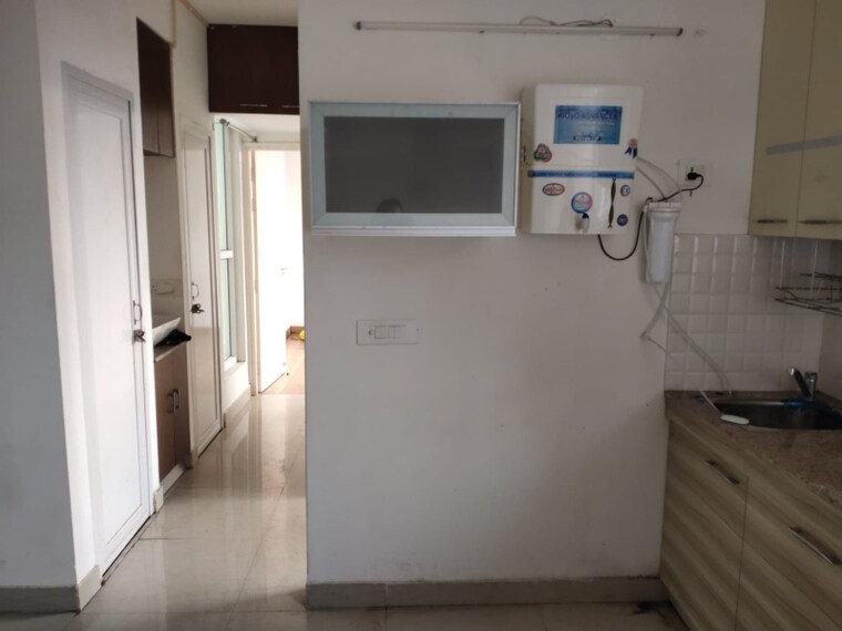 Kitchen, tulip-orange 2.5 Bedroom 1326 Sq.Ft. Apartment In Sector 70 Gurgaon 8285718