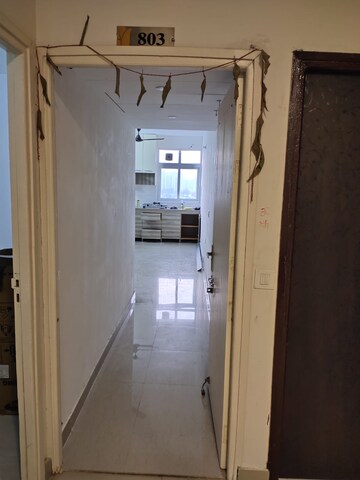 Building Lobby in 2.5 BHK Apartment at Tulip Orange, Sector 70 – for Sale