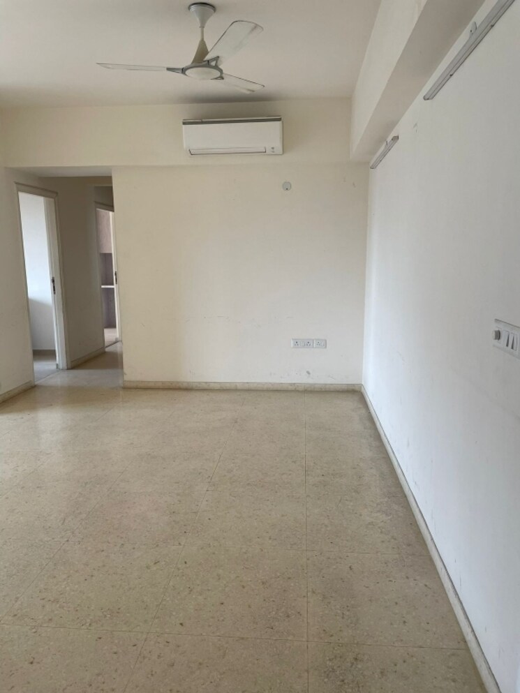 Room, tulip-orange 2.5 Bedroom 1326 Sq.Ft. Apartment In Sector 70 Gurgaon 8285718