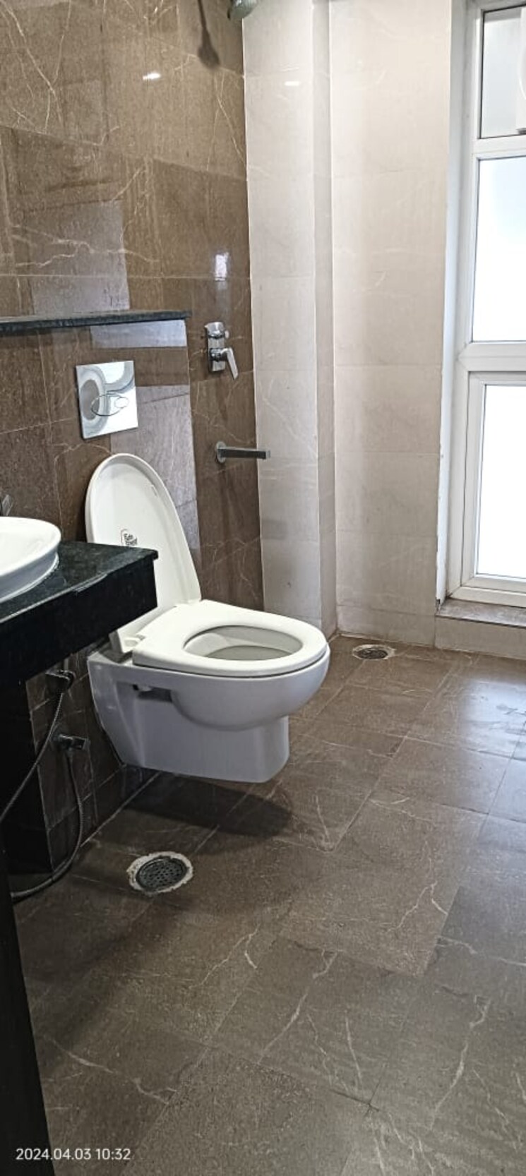 Bathroom, kharar road 3 Bedroom 1500 Sq.Ft. Independent House In Kharar Road Mohali 8285728