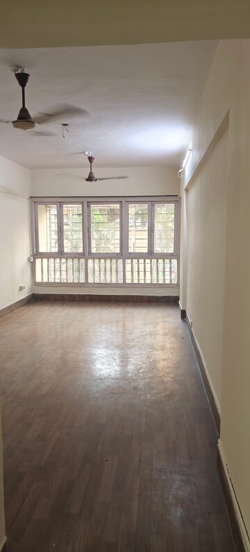 Room in 2 BHK Apartment at Garden View CHS Andheri, Andheri West – for Sale