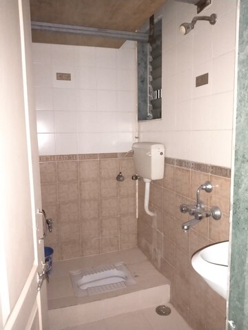 Bathroom in 2 BHK Apartment at Shreeji Residency New Panvel, New Panvel East – for Rent