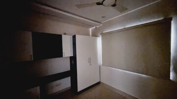 Room in 2.5 BHK Apartment at Prestige High Fields, Gachibowli – for Rent