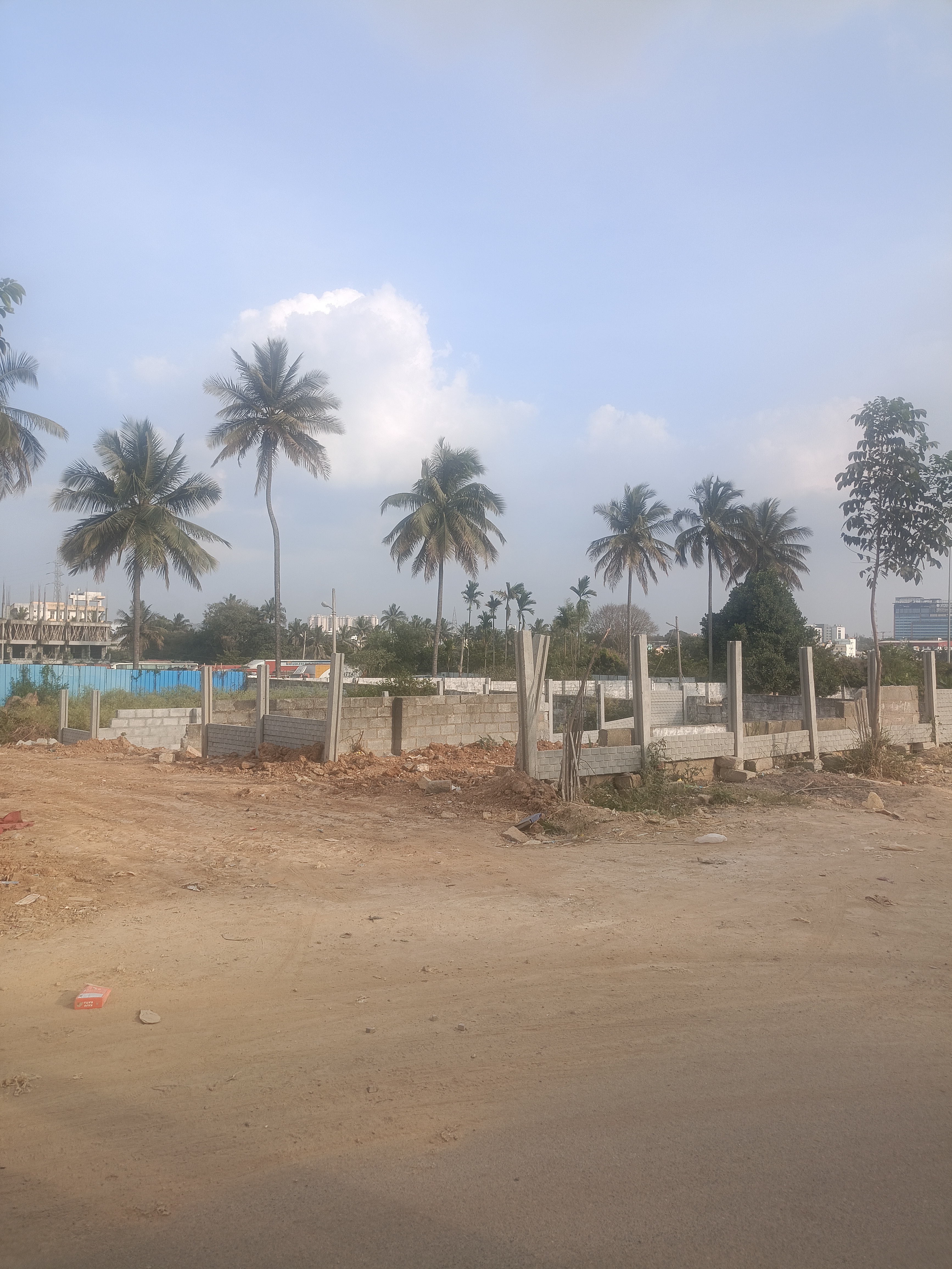 Plot For Sale in Chikkathoguru