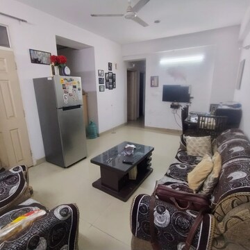 Team Area in 2.5 BHK Apartment at Supertech Cape Town, Sector 74 – for Rent
