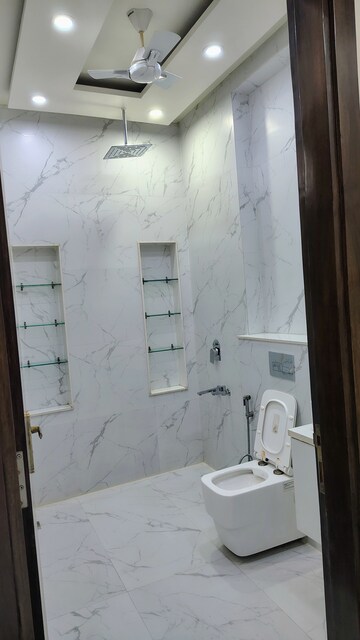 Bathroom in 3 BHK Builder Floor at RWA Apartments Sector 122, Sector 122 – for Rent