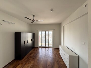 Room in 3 BHK Apartment at Poulomi Avante, Kokapet – for Rent