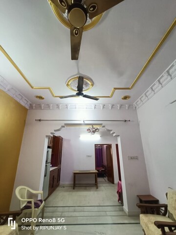 Furnished Amenities in 2.5 BHK Independent House at Gomti Nagar – for Rent