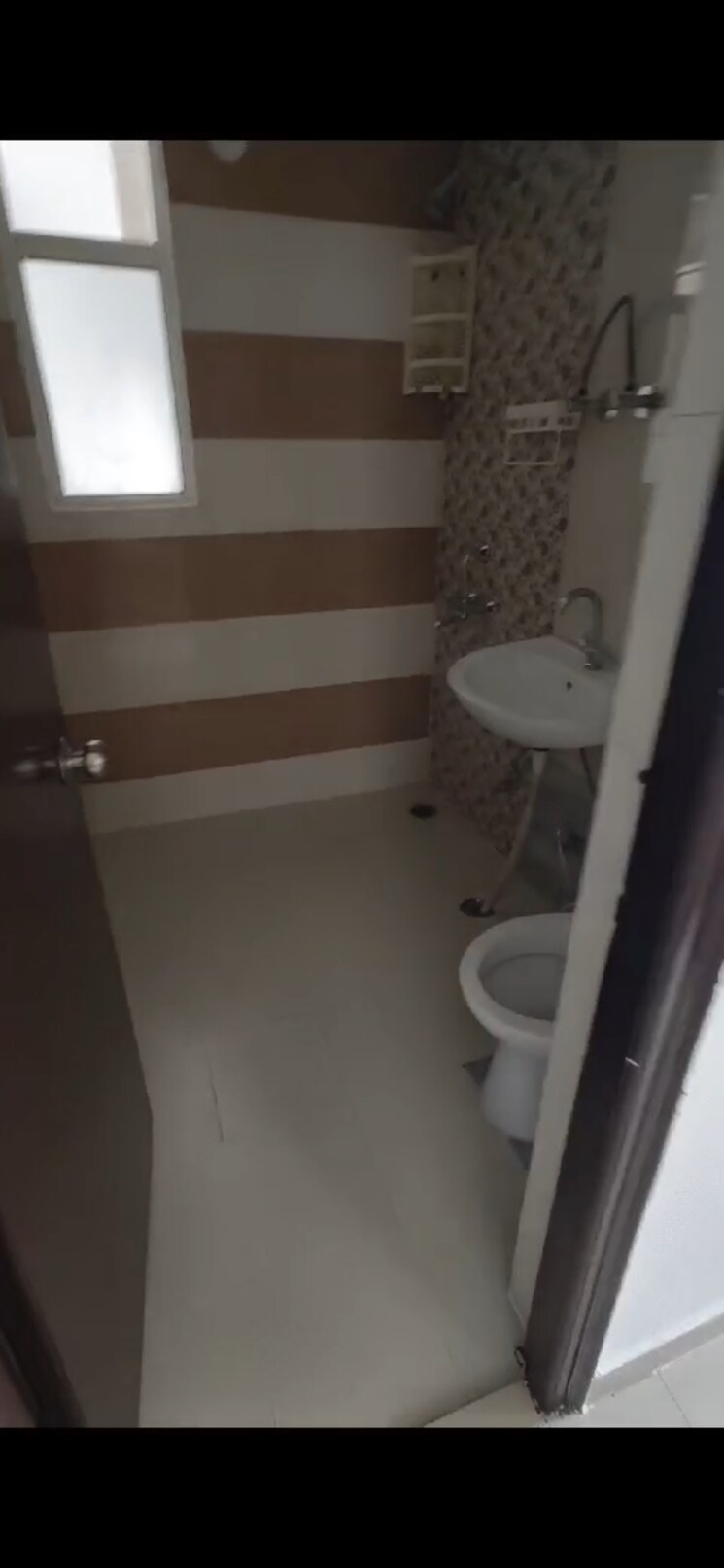 Bathroom, proview-officer-city-2 2 Bedroom 1085 Sq.Ft. Apartment In Raj Nagar Extension Ghaziabad 8285964