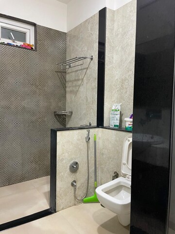Bathroom in 1 BHK Independent House at Gomti Nagar – for Rent