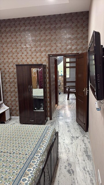 Building Lobby in Studio Builder Floor at Sector 48 – for Rent